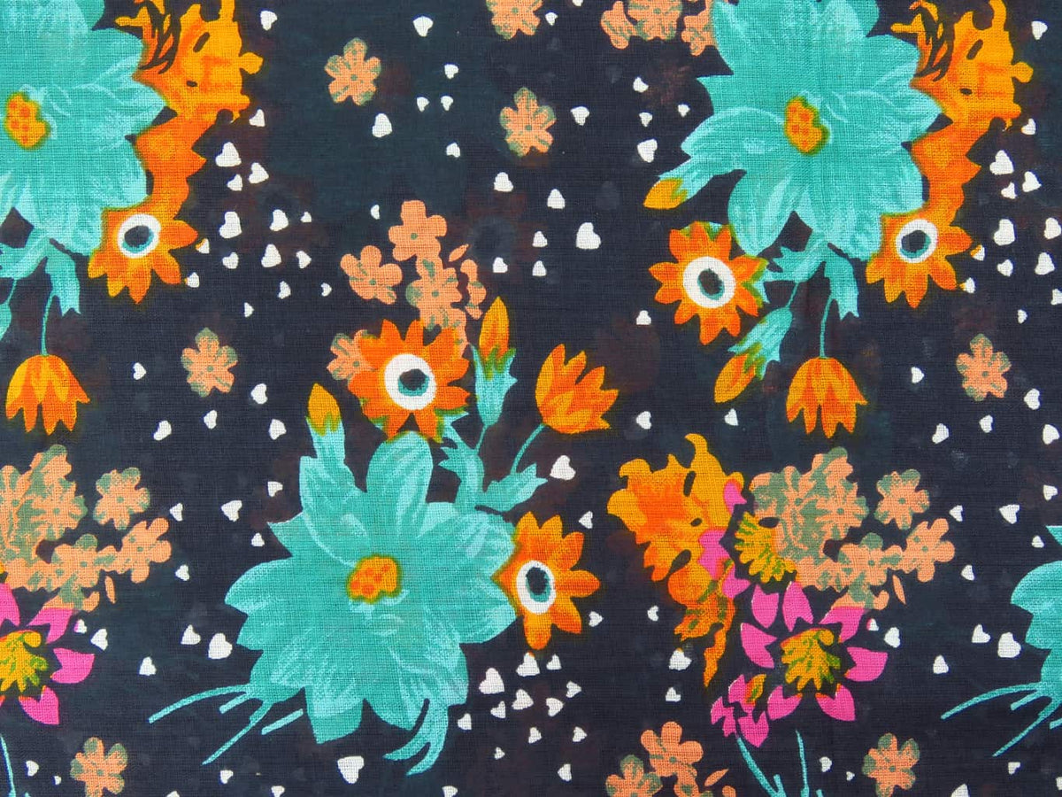 Dettaglio - Sciarpe primaverili estive - sciarpa pareo a fiori multicolor su fondo blu