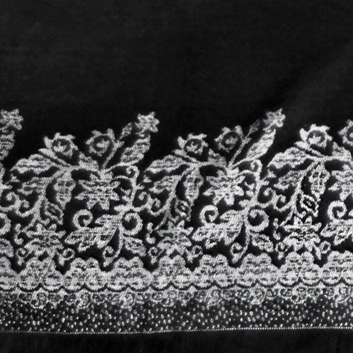 Poncho con motivo floreale - Colombo Milano 1911 - dettaglio