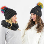 Sciarpa ad anello e cappello con pompon multi-color in ecopelliccia - nero - Colombo Milano 1911