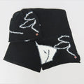 Cappello e sciarpa con grafica in filato piumato