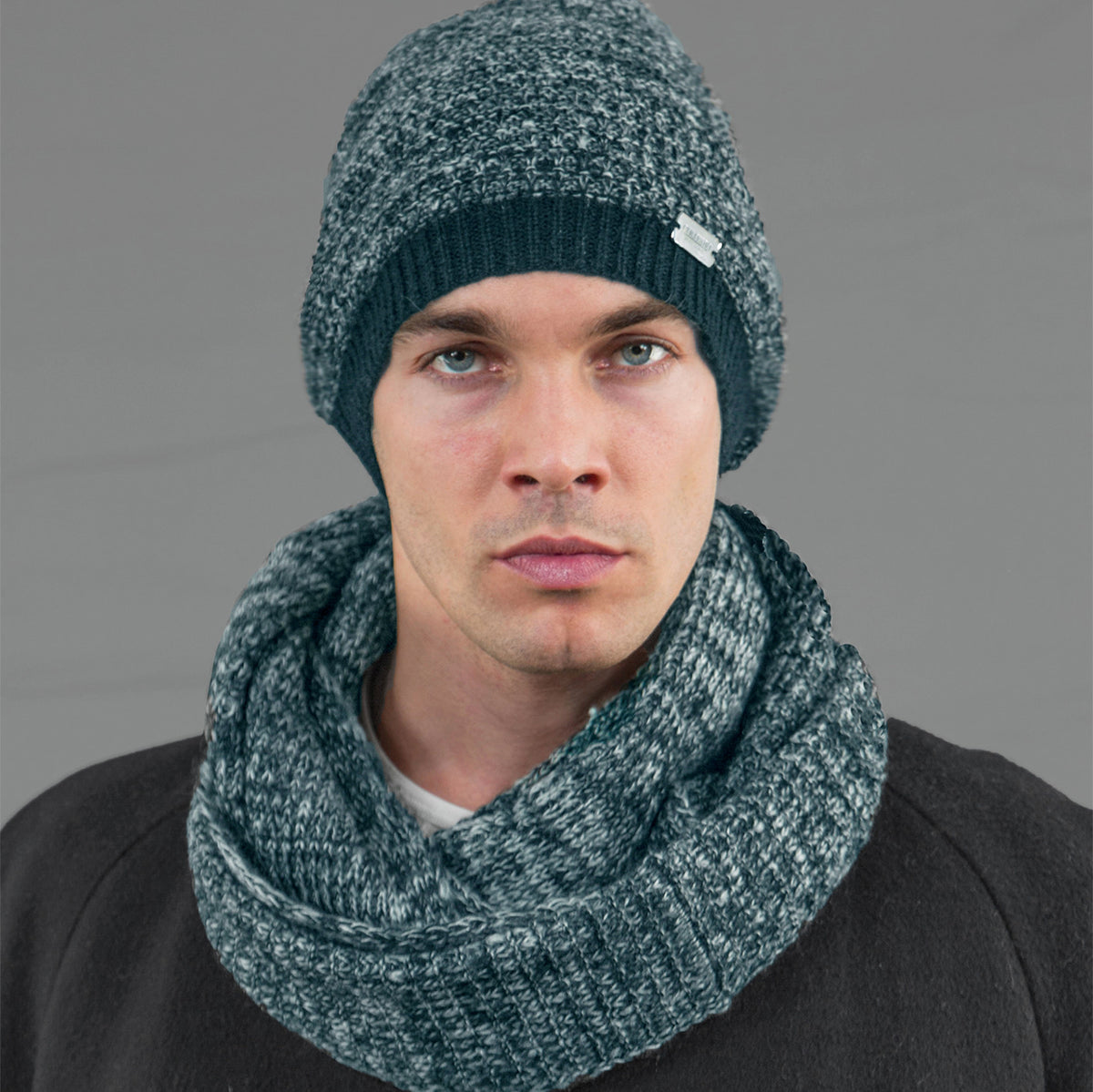 cappello e sciarpa da uomo finissaggio mohair MODELLO