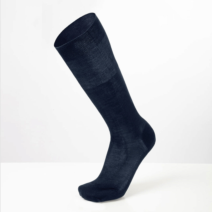 Calze lunghe blu 100% SETA  con iniziali Ricamate