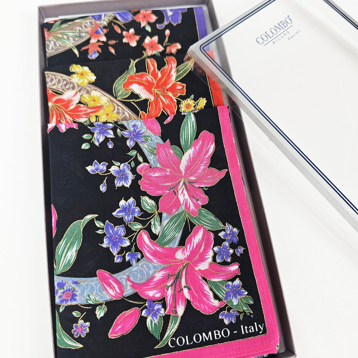 Giulia - fazzoletti con stampa lilium dai bordi oro