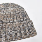 Cappello in cashmere a coste melange beige e grigio - Made in Italy