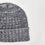 Cappello in cashmere a coste grigio chiaro melange - Made in Italy zoom