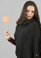 Modella - poncho con paillettes da donna e medaglietta oro a cuore